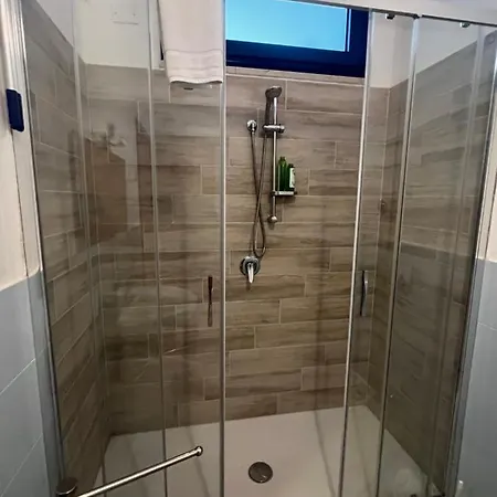A Casa Di Rosa,fronte Spiaggia, Piscina,parcheggio Appartamento