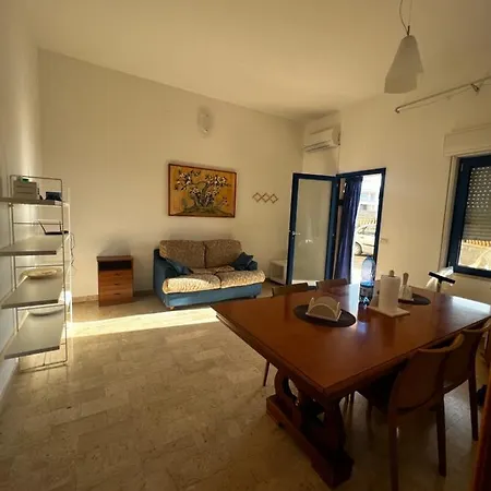 A Casa Di Rosa,fronte Spiaggia, Piscina,parcheggio Appartamento
